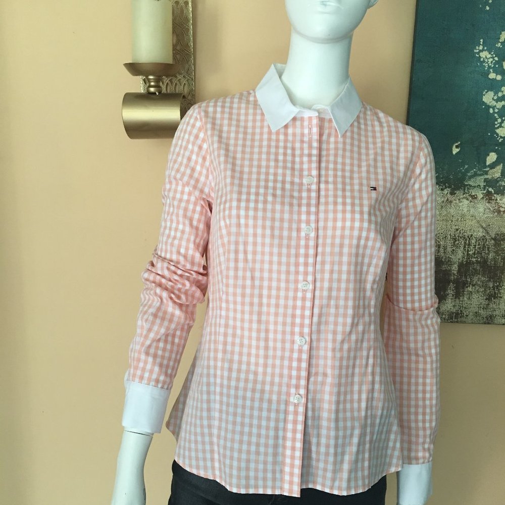 Tommy Hilfiger Women's Peach shirt size S